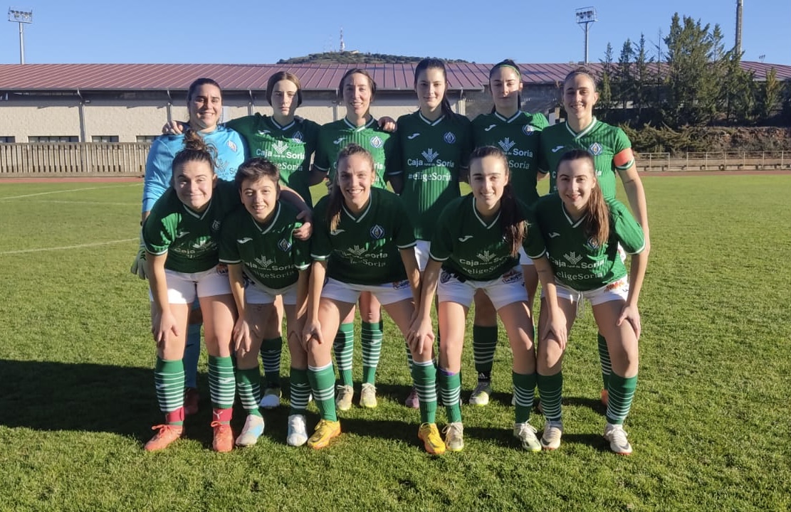 Goleada del primer equipo femenino antes del parón